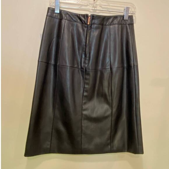 NWT Black Faux Leather Pencil Skirt W/Pockets 6p Knee High Classic Career Wear - Picture 6 of 9